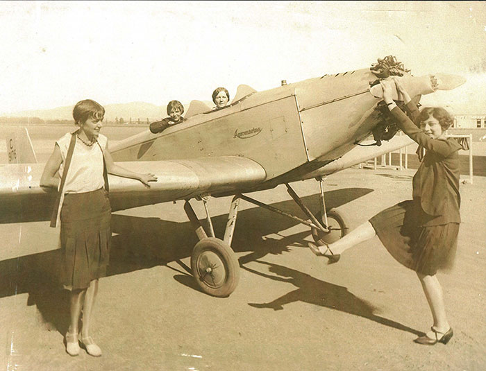 Katharine Truett, Edith Bond, Patty Willis (in cockpit) and Hilda Yarmuth During 1930, Location Unknown (Source: SHS) 